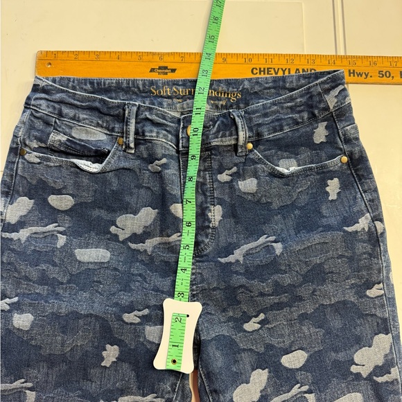 Soft Surroundings Women’s Small Blue Denim Camo Cropped Jeans Cotton Stretch - Picture 4 of 8